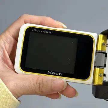 SANYO XACTI 산요작티 DMX CA65 옐로우 골드 | 브랜드 중고거래 플랫폼