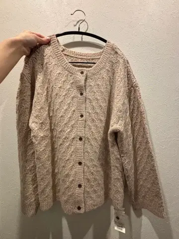 사만사 모스모스 새상품 니트 가디건