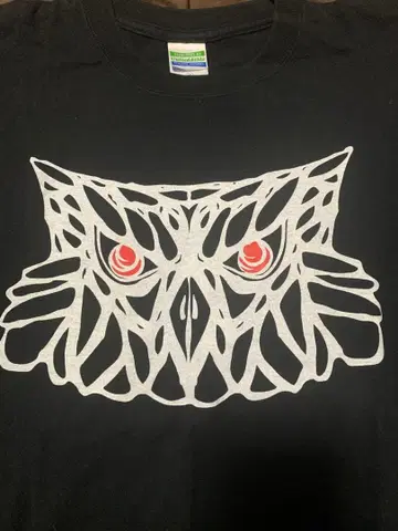 YOU THE ROCK 새빨간 눈을 가진 올빼미 T