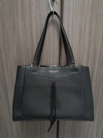 [ 새상품 ] MARC JACOBS 백 가죽 매버릭 토트