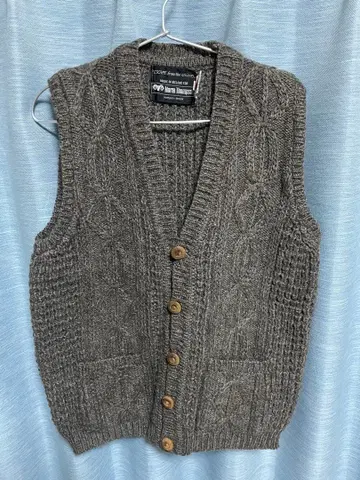 빈티지 니트 베스트 아일랜드제 브라운