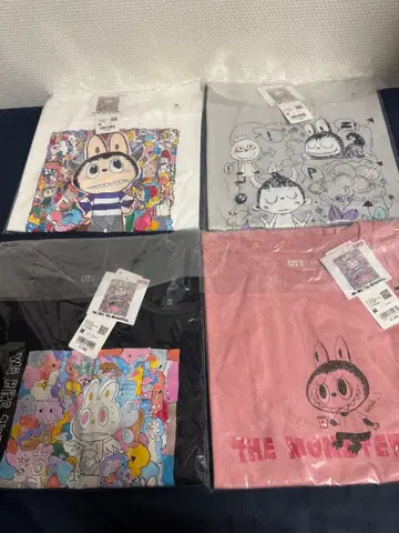 [ 미개봉 새상품 ] UNIQLO 유니클로 러브브 T셔츠 M 4장 세트