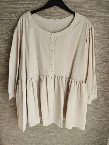 MIANDMOU 2way pearl 페플럼 블라우스