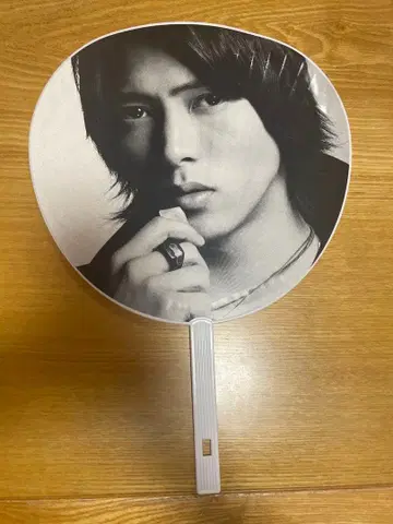 미사용품 야마시타 토모히사 흑백 초상 사진 부채