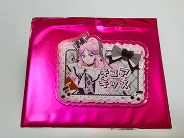 아크릴 네임 배지 A 큐어 키스