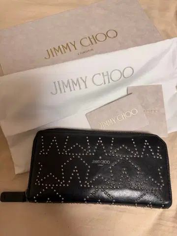 JIMMY CHOO 스터드 블랙 장지갑 / 박스 포함