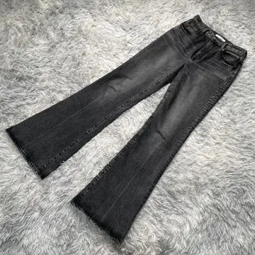 MOUSSY MVS 플레어 블랙 데님 26 일본제 컷오프 밑단