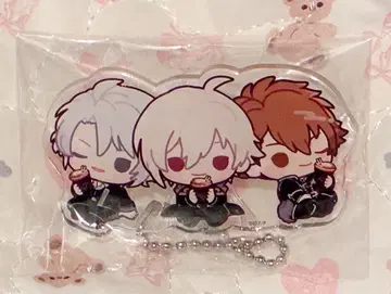 아이나나 모미토이 TRIGGER 아크릴 배지 스탠드