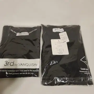 미사용 새상품 2장 3rd by VANQUISH 블랙 T셔츠