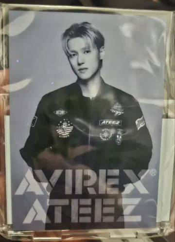 ATEEZ 우영 AVIREX 아크릴 스탠드