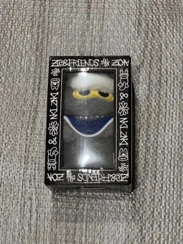 ZO&FRIENDS x CASETiFY ZOA 봉제 인형 키링
