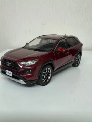 도요타 RAV4 컬러 샘플 어드벤처