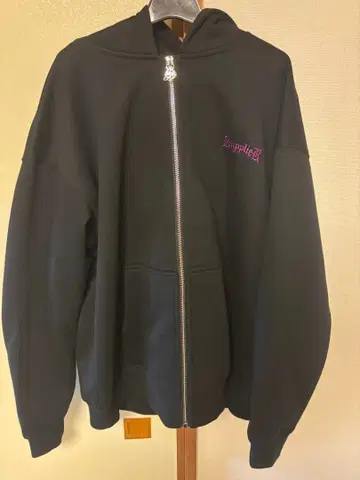 SupplieR 블랙 L 사이즈 후드티