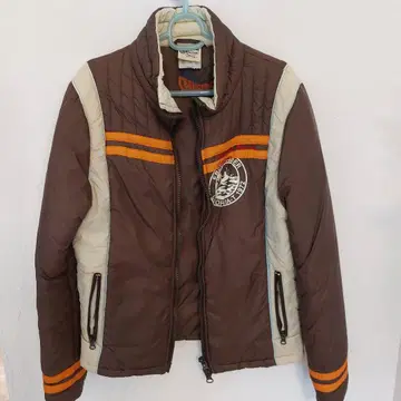 California T-Shirts 퀼팅 자켓 M