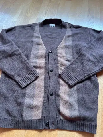 Penney's 브라운 스트라이프 가디건 프릭스스토어 별주