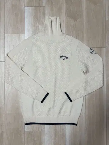 캘러웨이 CALLAWAY 터틀넥 니트 사이즈 M