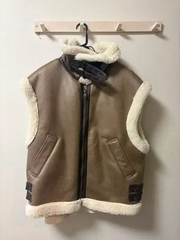 ZARA 브라운 무스탕 자켓