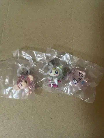 나루미야 메지루시 액세서리 가챠가챠