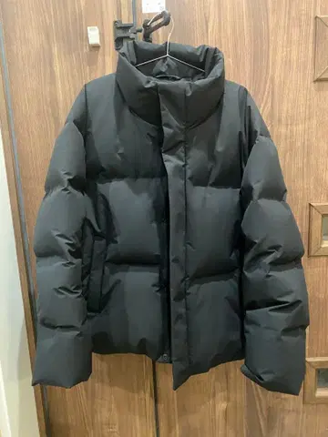UNIQLO 심리스 다운 자켓 신상 XXL 3회 착용