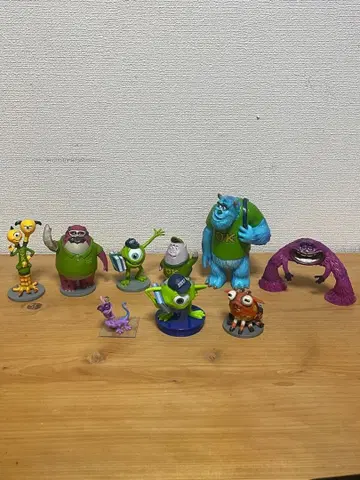 몬스터 주식회사 유니버시티 디즈니 스토어 피규어 9개 세트