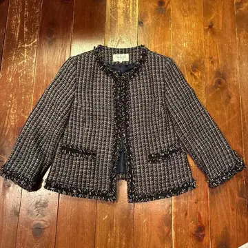 자유구 귀여운 트위드 자켓 사이즈 46 네이비 계열
