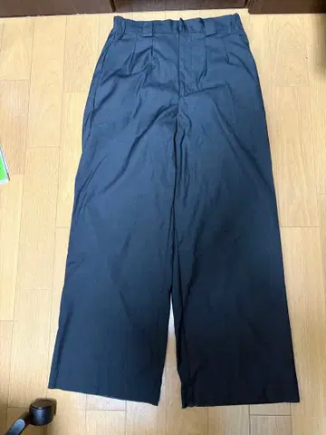 SINSS 차콜 그레이 슬랙스 M