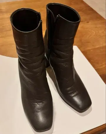 다이애나 부츠 23cm