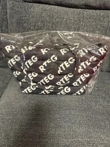 아담스 저글러 토트백