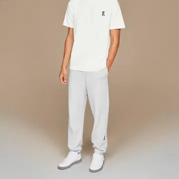 on 로고 스웨트 팬츠