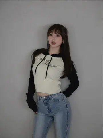 andmary lette 로고 탑 블랙