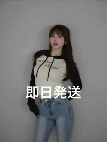 andmary lette 로고 탑 블랙