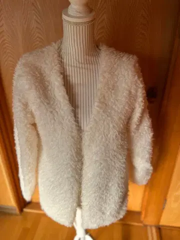 포근포근 화이트 가디건