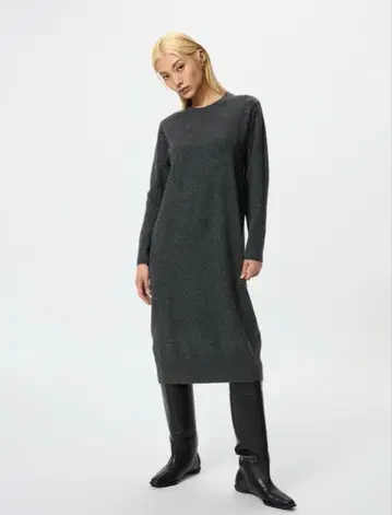 UNIQLO 수플레얀 원피스/기장 짧음 XS DARK GRAY