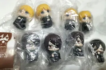 진격의 거인 기다림 피규어 8개 세트