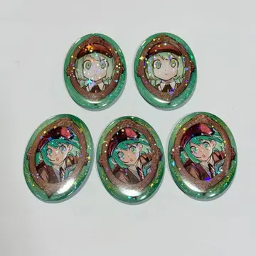 마녀의 남자 이치 마녀의 거울 홀로그램 캔뱃지 컬렉션 쿠무기