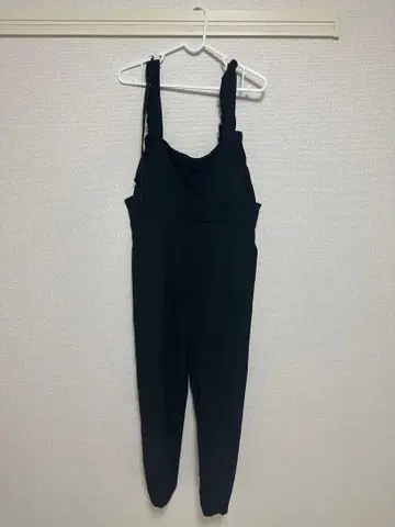 블랙 살로펫 스트랩 포함