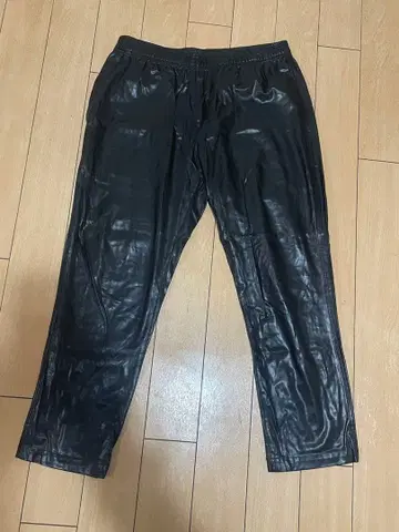 Discoat 합성 피혁 가죽 팬츠 블랙 M