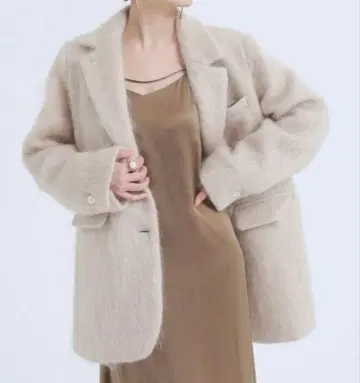 아뉴앙스 모헤어 샤기 테일러드 자켓