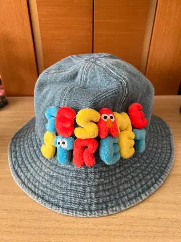 세서미 스트릿 버킷햇 데님