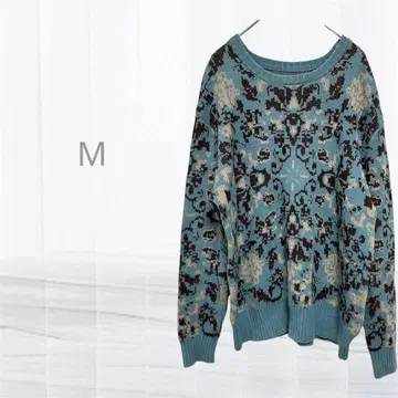 니트 스웨터 U넥 파란색 무늬 M 사이즈 집에서 세탁 가능 (주) 월드