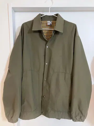 참스 나일론 코트