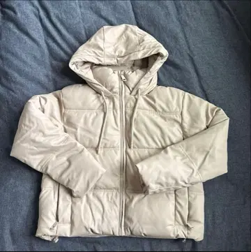 ZARA 후드 부착 다운 자켓 베이지
