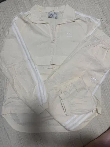 adidas 아이보리 셋업