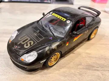 Porsche 911 까레라 1997 1/18 이탈리아제 미니카 모형