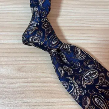 Vanners Silk Weavers 페이즐리 무늬 넥타이