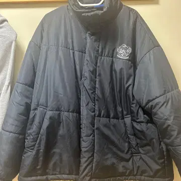 Remember. 볼륨 하이넥 자켓