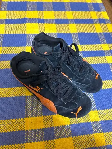 Puma 스피드캣 블랙/오렌지 스니커즈