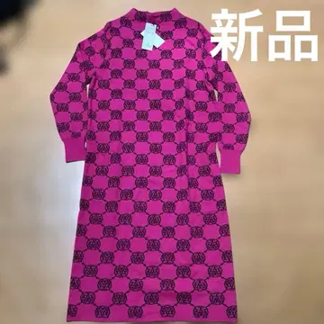 앙코키누 코야스 스판얀 모노그램 패턴 핑크 니트 원피스 M 사이즈 새상품