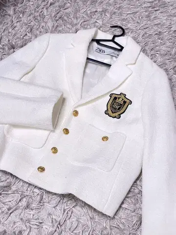 ZARA 화이트 테일러드 자켓 XS