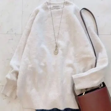 새상품급 유나이티드 애로우즈 폭스 캐시미어 크루넥 니트